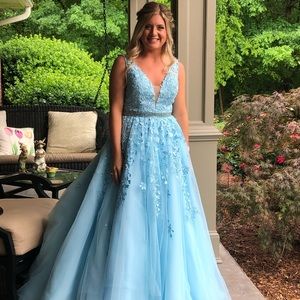 Sherri Hill prom dress